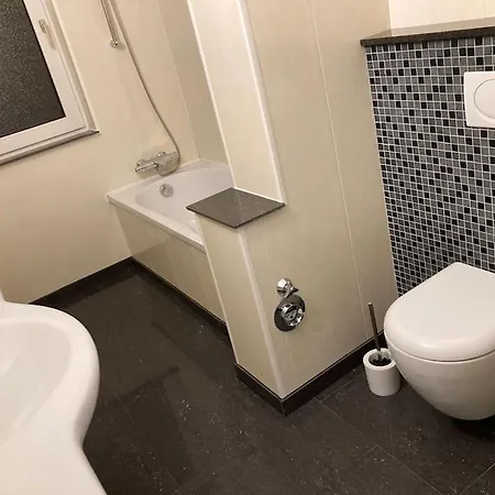 Apartment Ferienwohnung/monteurwohnung/ Kurzzeitmiete In Bracht *