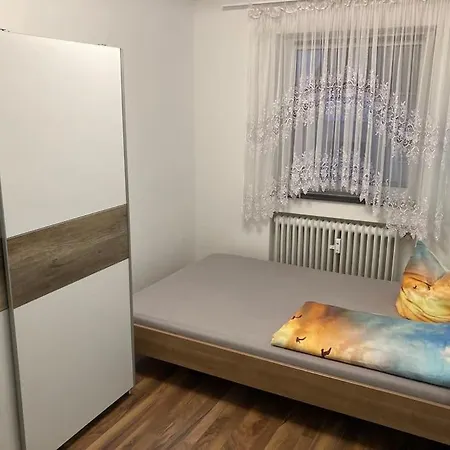 Ferienwohnung/monteurwohnung/ Kurzzeitmiete In Bracht